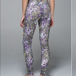 Lululemon Floral Wunder Pants 🍋